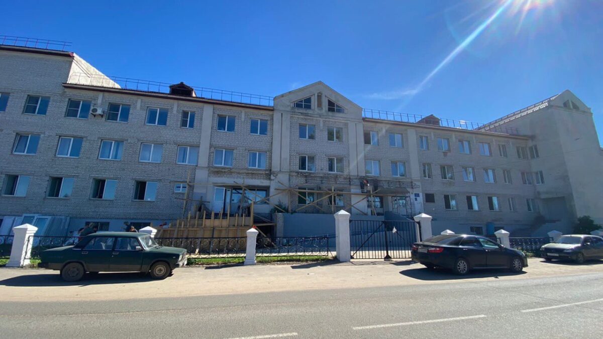 Капитальный ремонт в поликлинике Осташковской ЦРБ планируют завершить в сентябре Капитальный ремонт в поликлинике Осташковской ЦРБ планируют завершить в сентябре