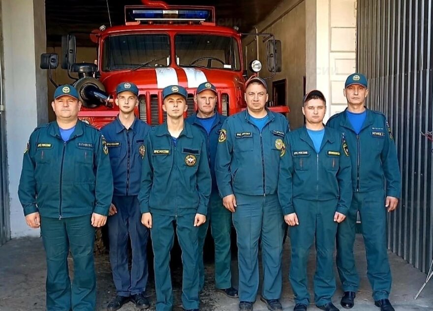 На пожаре в Тверской области спасли двух мужчин