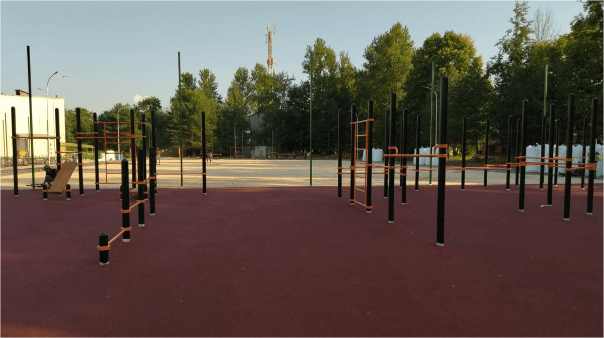 Школьные стадионы и «умные» спортивные площадки устанавливают в Тверской области