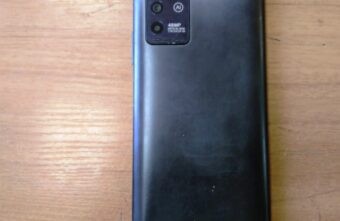 Вор оставил жительницу Тверской области без телефонов Вор оставил жительницу Тверской области без телефонов