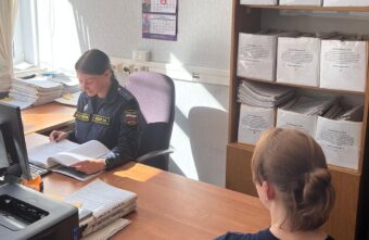 В Твери скрывавшийся от судебных приставов мужчина привлечен к уголовной ответственности