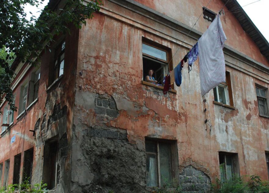 В России стартует новая программа расселения из аварийного жилья