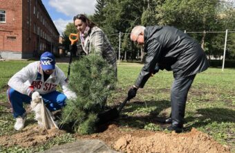 В Твери проходит Всероссийская акция "Сохраним лес" В Твери проходит Всероссийская акция "Сохраним лес"