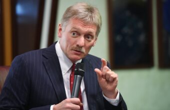 Дмитрий Песков призвал не поддаваться на провокации из-за фейков о мобилизации Дмитрий Песков призвал не поддаваться на провокации из-за фейков о мобилизации