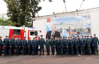 Тверские пожарные, помогавшие тушить лесные пожары в Рязанской области, вернулись домой