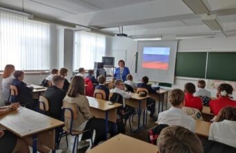 Первая учебная неделя в Андреаполе началась с «Разговора о важном»