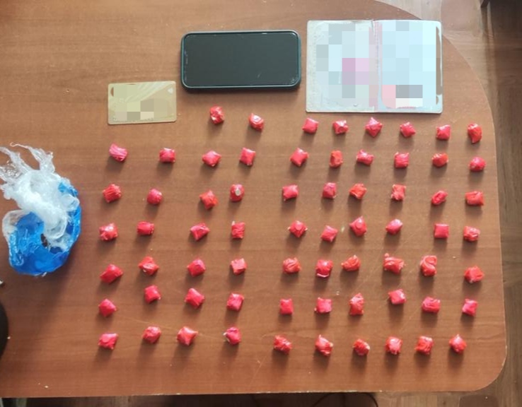 68 свёртков с "синтетикой" нашли у задержанного жителя Тверской области