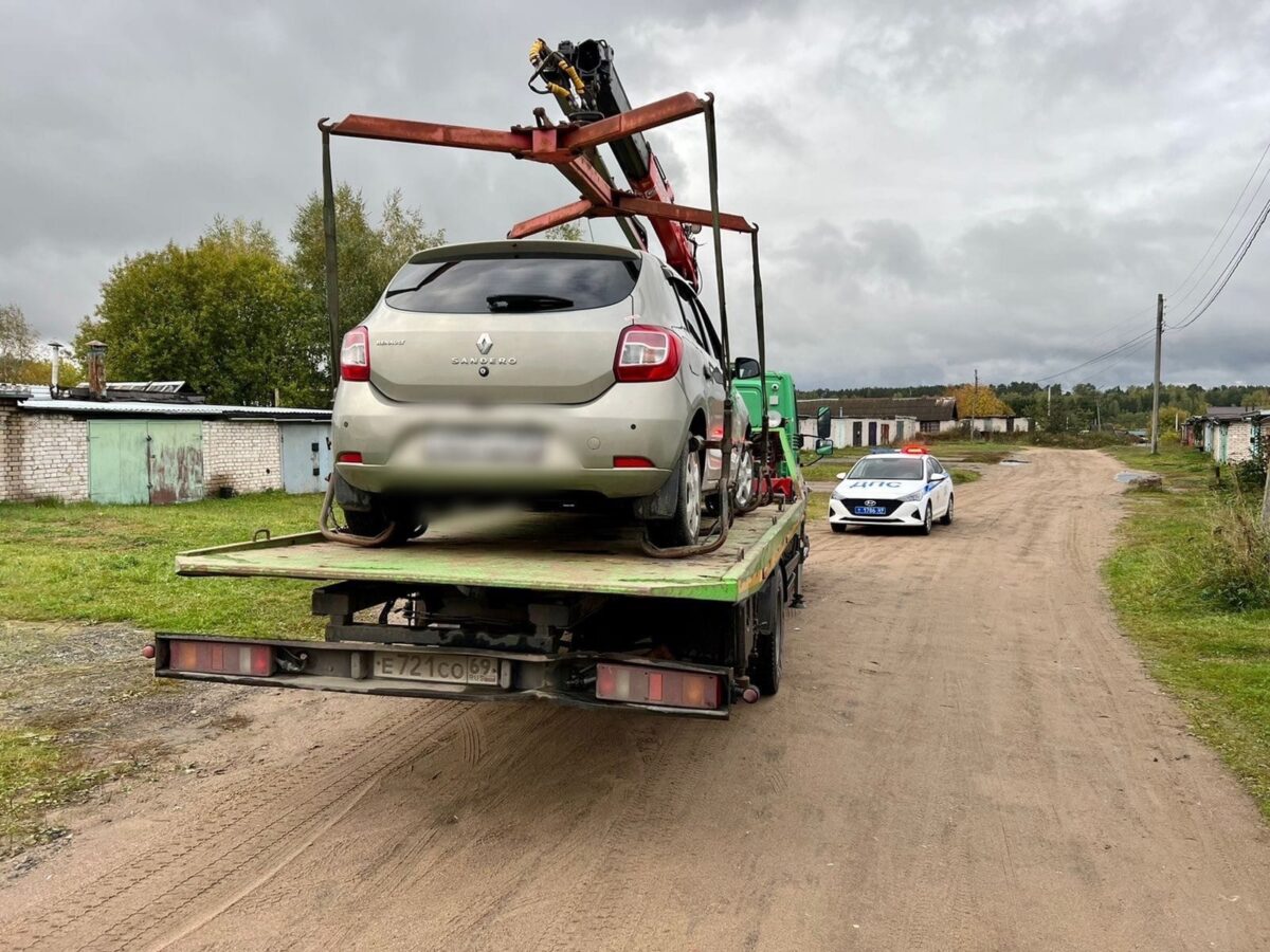 Под Тверью продолжают ездить пьяные водители