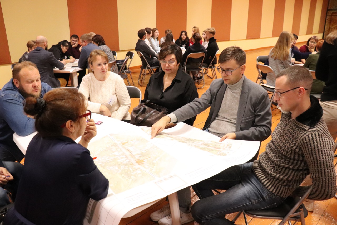 Торопец-950: активисты, власти и интеллигенты обсудили будущее города