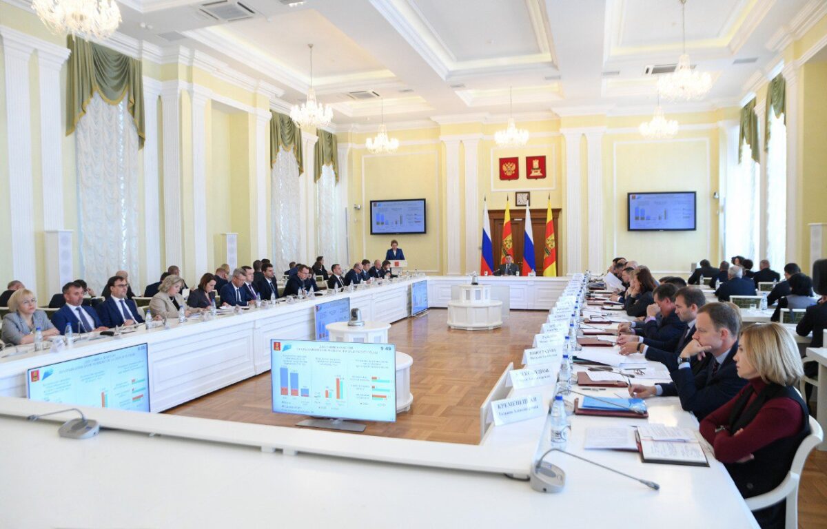 На заседании правительства Тверской области рассмотрели национальный проект «Демография»