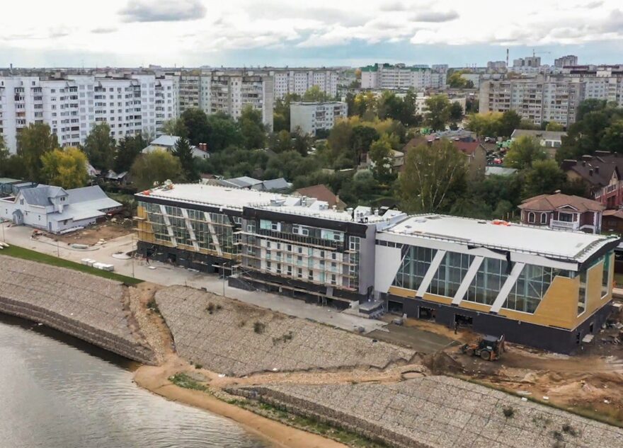 В Твери завершается строительство гребной базы на Тверце