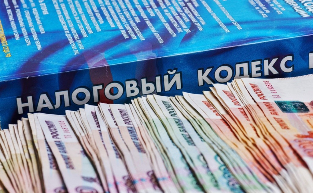 Тверские приставы взыскали с должника почти 2 миллиона налогов