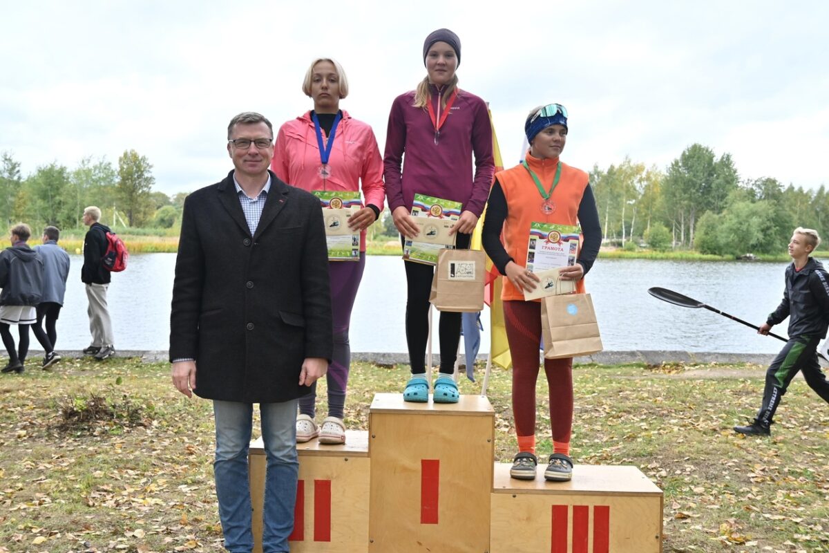 В Вывшнем Волочке прошли соревнования по гребле «Русская Венеция»