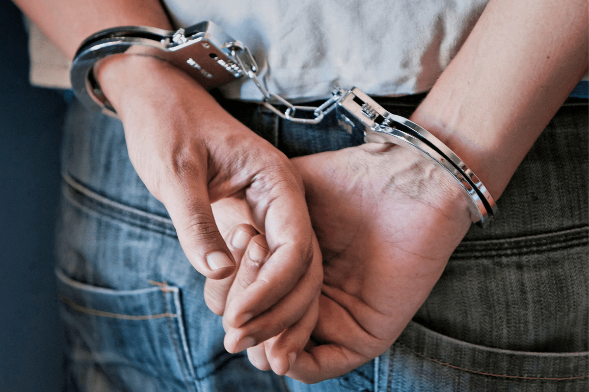 В Тверской области местный житель украл чугунный котёл из незапертой бани