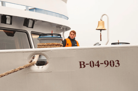 «Лев Толстой» стал первым прибывшим в новый порт Тверской области