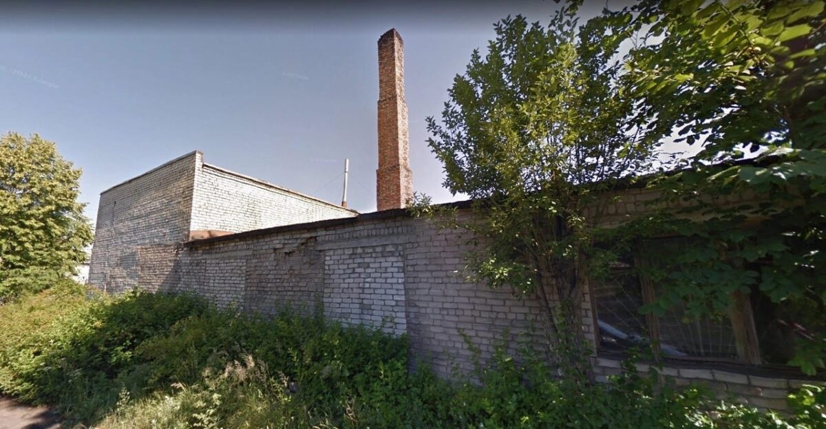 В Тверской области студент полез на трубу ради красивого фото и разбился