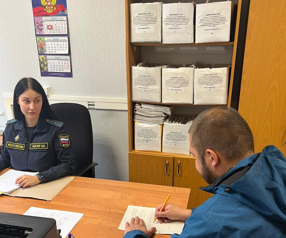 Арест автомобиля побудил жителя Твери оплатить алименты своему ребенку