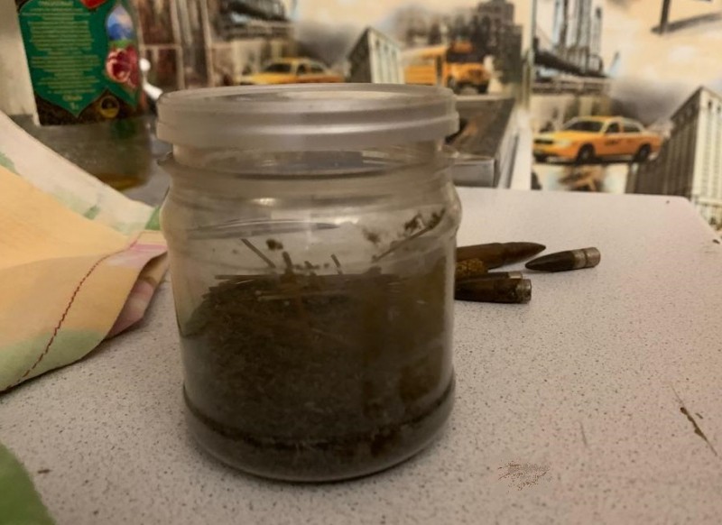 Житель Тверской области хранил дома наркотики и взрывчатку