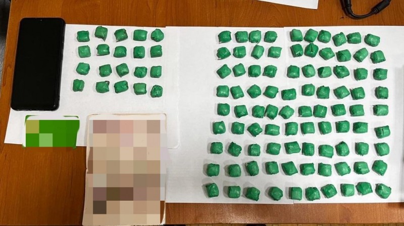 110 свёртков с героином нашли у молодого человека в Тверской области