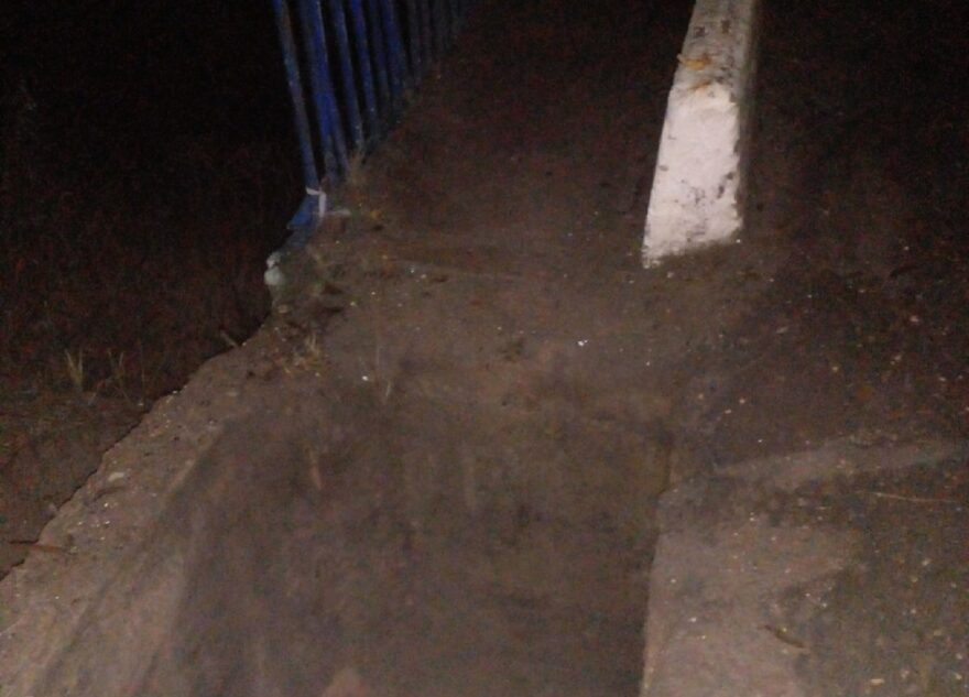 В Тверской области жители пожаловались на опасный мост через реку В Тверской области жители пожаловались на опасный мост через реку