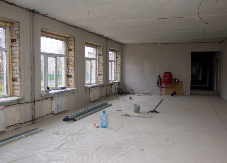 В Лихославле делают капитальный ремонт школы В Лихославле делают капитальный ремонт школы