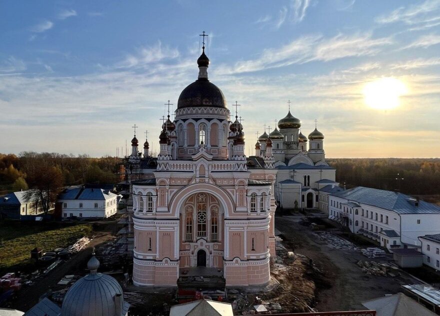 В Вышнем Волочке состоится масштабное празднование в честь 150-летия главного монастыря В Вышнем Волочке состоится масштабное празднование в честь 150-летия главного монастыря