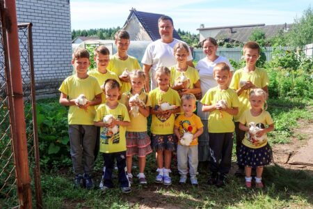 Больше 25 тысяч голосов отдано за участников конкурса «Лучшее семейное подворье» Больше 25 тысяч голосов отдано за участников конкурса «Лучшее семейное подворье»