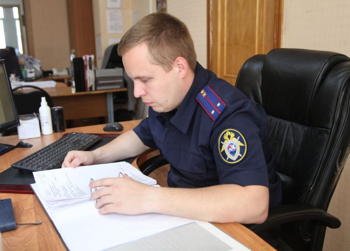 В Тверской области несовершеннолетние угнали машину