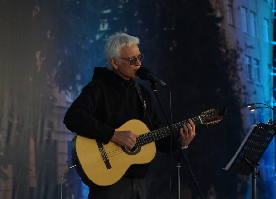 Перед мобилизованными в Твери выступил Александр Маршал