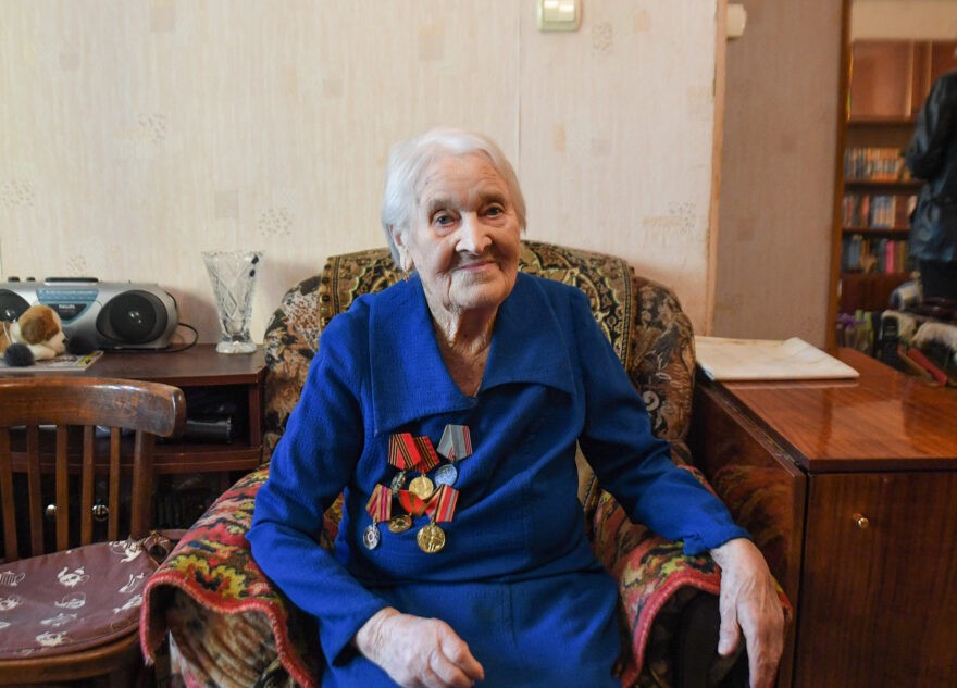 100 лет исполнилось труженице тыла Пелагее Неустроевой