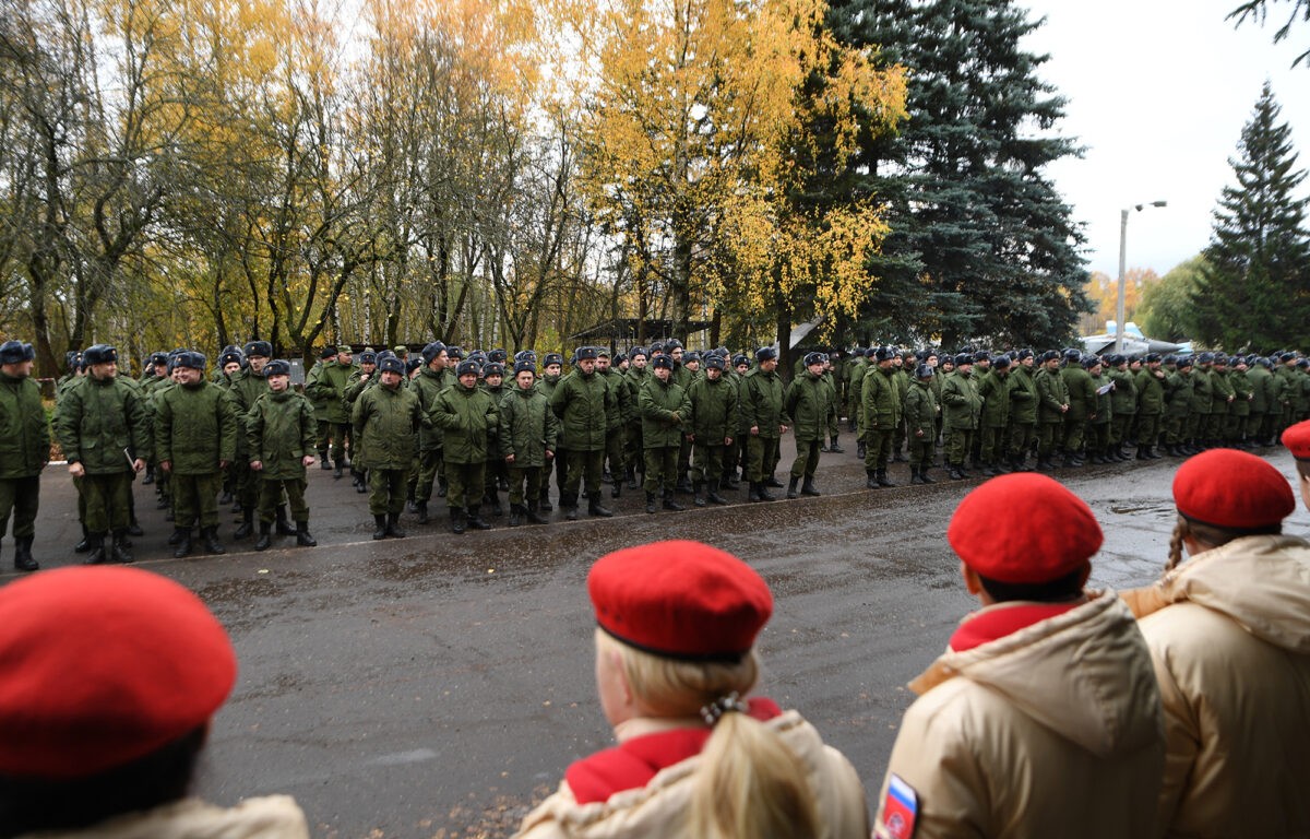 В Твери проводили защитников Родины, отбывающих на спецоперацию
