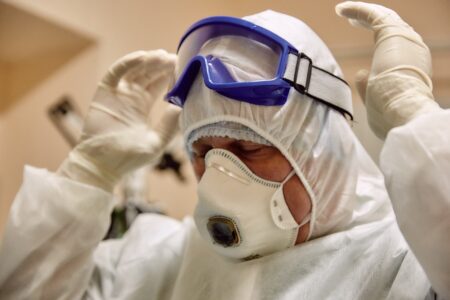 Учёные доказали лабораторное происхождение коронавируса