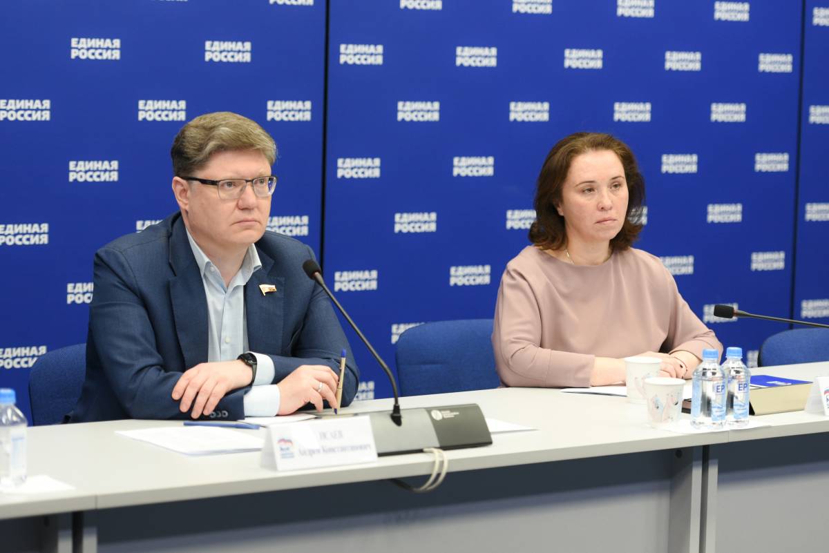 Трудоустройство женщин станет отдельным направлением партпроекта «Моя карьера с «Единой Россией» Трудоустройство женщин станет отдельным направлением партпроекта «Моя карьера с «Единой Россией»