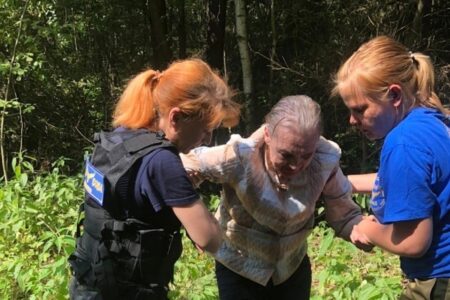 Волонтерам будут компенсировать расходы на связь