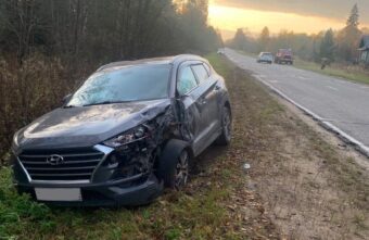 Появились фотографии ДТП на "Золотом кольце" в Тверской области