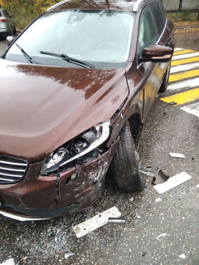 В Тверской области женщина получила перелом, спровоцировав ДТП