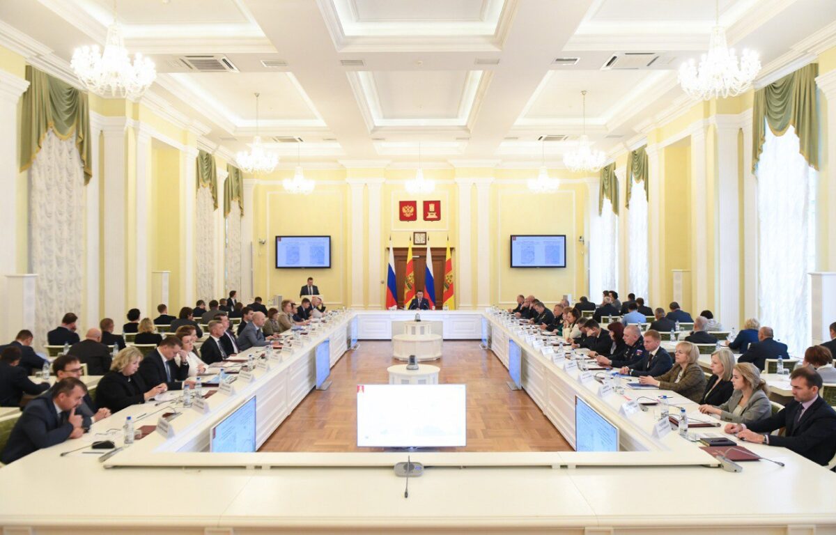 110 молодых дарований Тверской области получат стипендии и премии губернатора