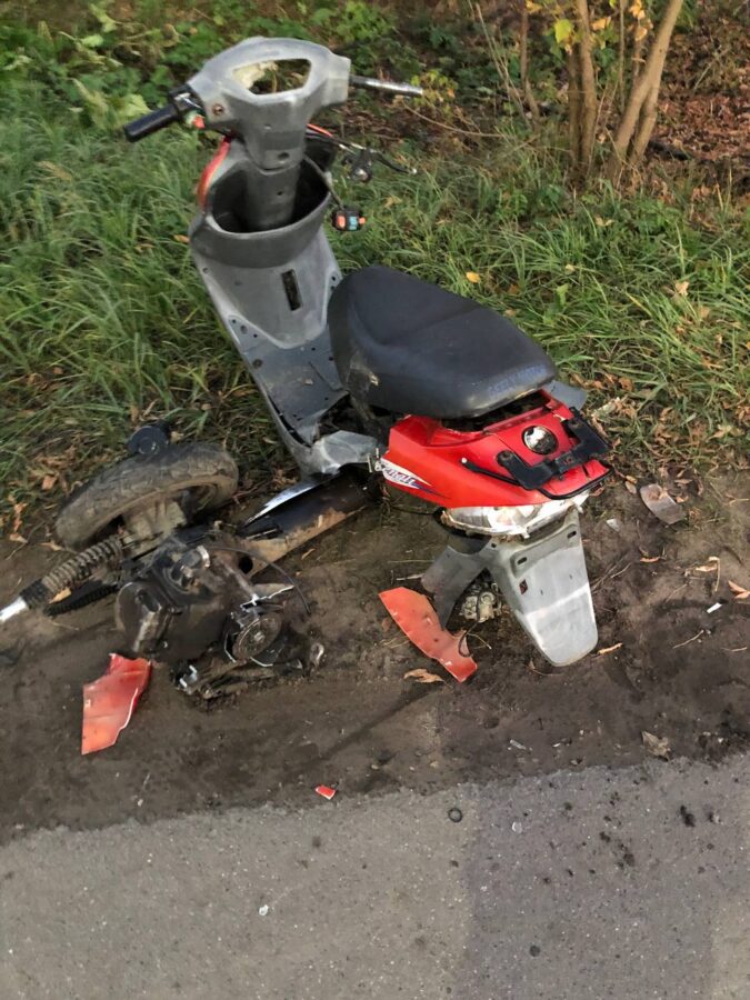 В Тверской области подросток на мопеде травмировал мотоциклиста