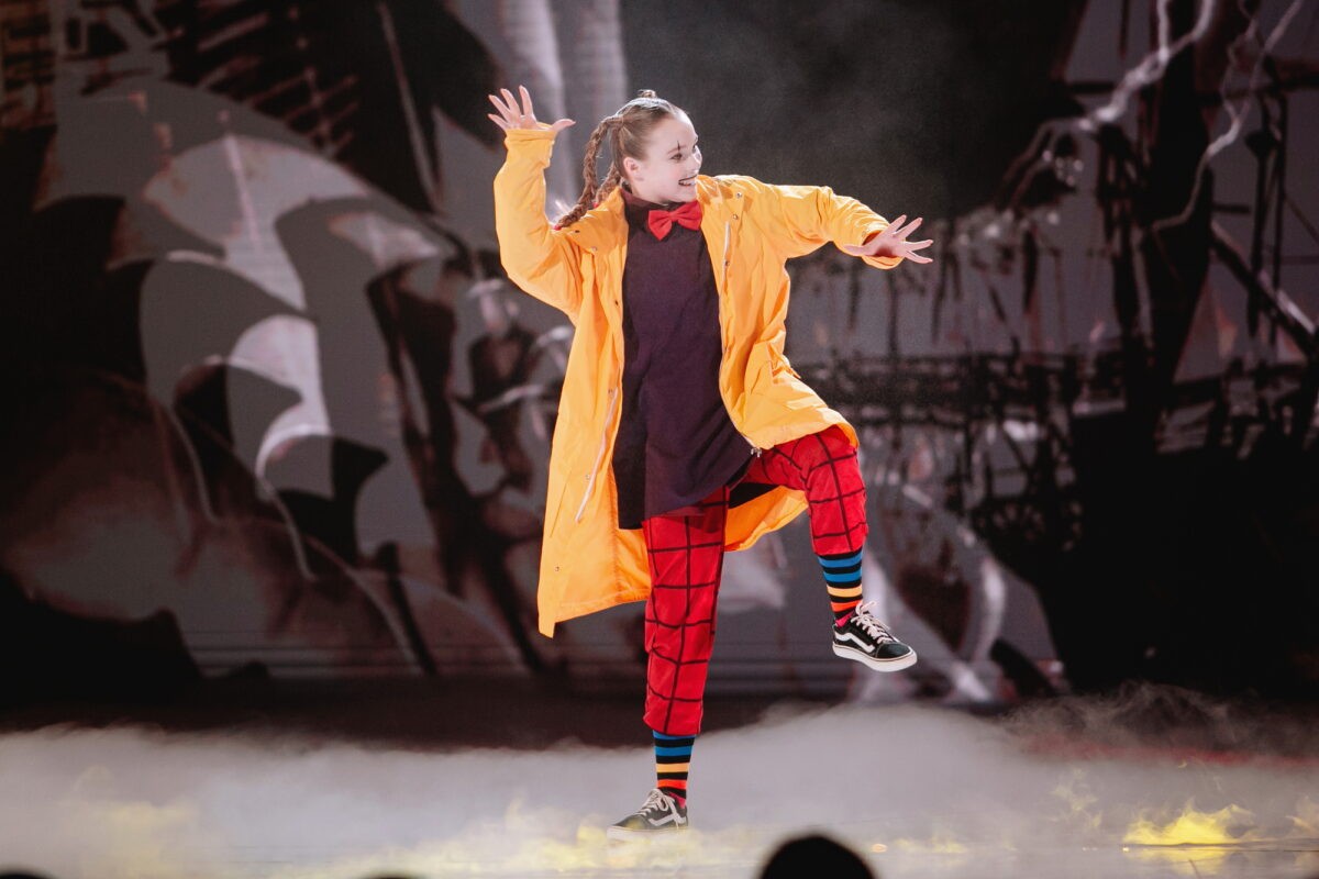 Девочка из Твери борется за победу в танцевальном шоу на ТНТ