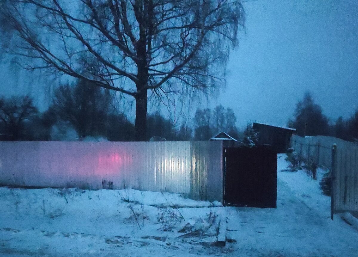 Следователи в Тверской области выясняют причины гибели 27-летнего мужчины при пожаре