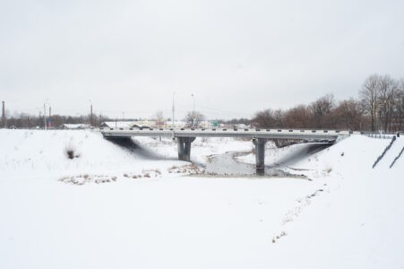 Первый лед на водоемах Тверской области привлек любителей зимней рыбалки Первый лед на водоемах Тверской области привлек любителей зимней рыбалки