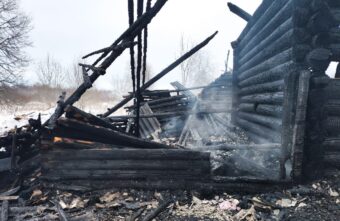 Тело мужчины нашли в сгоревшем доме в Тверской области Тело мужчины нашли в сгоревшем доме в Тверской области