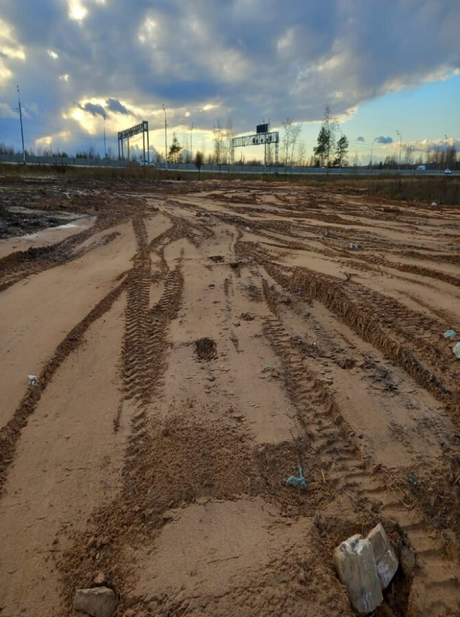 После жалобы жителей в Тверской области начали ликвидировать огромную свалку