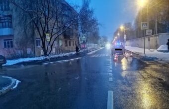 Водитель "Лады" сбил пешехода на зебре в Твери