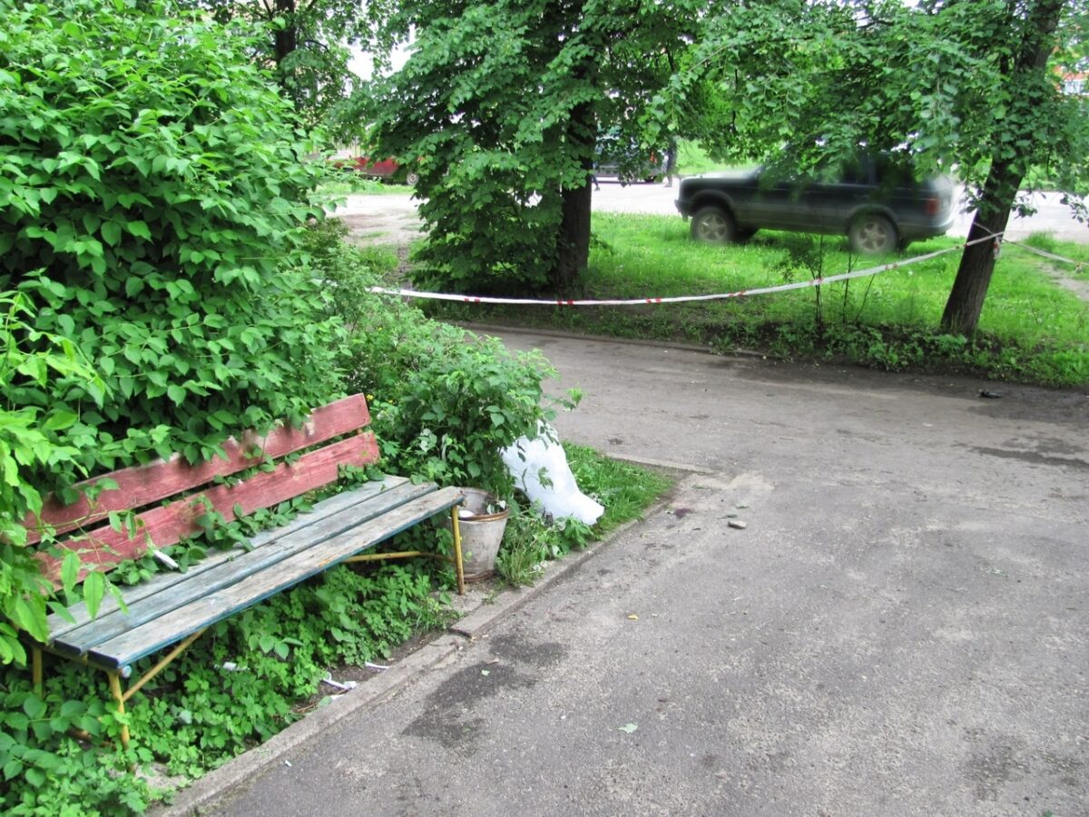 Жителя Тверской области, который зарезал женщину возле подъезда, ждёт суд