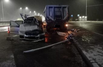 Два человека погибли в ДТП на трассе М-11 в Тверской области Два человека погибли в ДТП на трассе М-11 в Тверской области