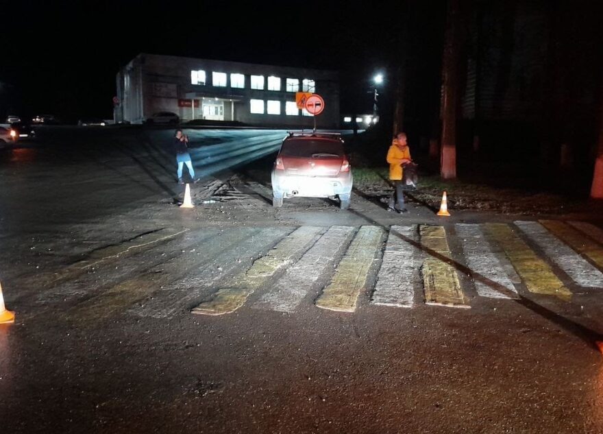 В Тверской области водитель автомобиля сбил пешехода на зебре В Тверской области водитель автомобиля сбил пешехода на зебре