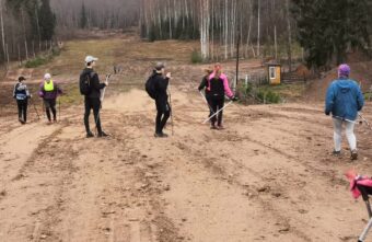 Вышневолоцкие спортсмены отправились в поход без лыж, но с палками