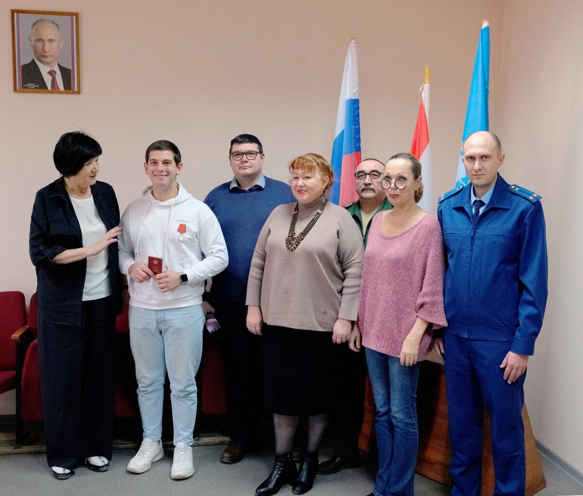 26-летнему жителю Тверской области вручили медаль за отвагу в боях под Харьковом