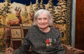 Труженица тыла Галина Ремизова отмечает вековой юбилей